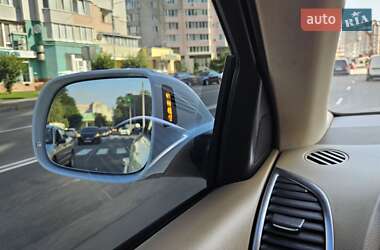 Внедорожник / Кроссовер Audi Q7 2012 в 