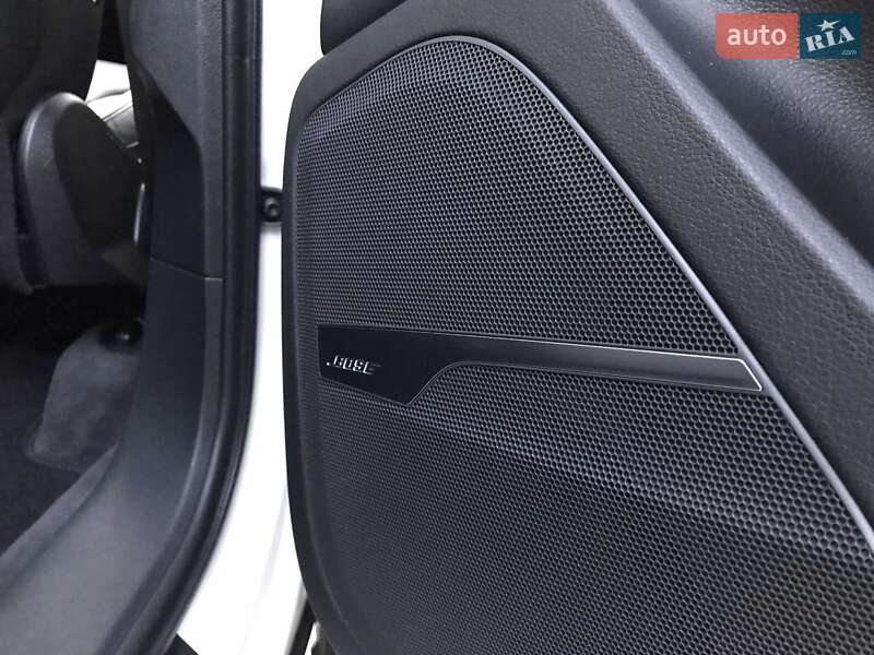 Внедорожник / Кроссовер Audi Q7 2016 в Луцке