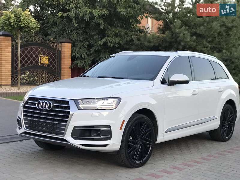 Внедорожник / Кроссовер Audi Q7 2016 в Луцке