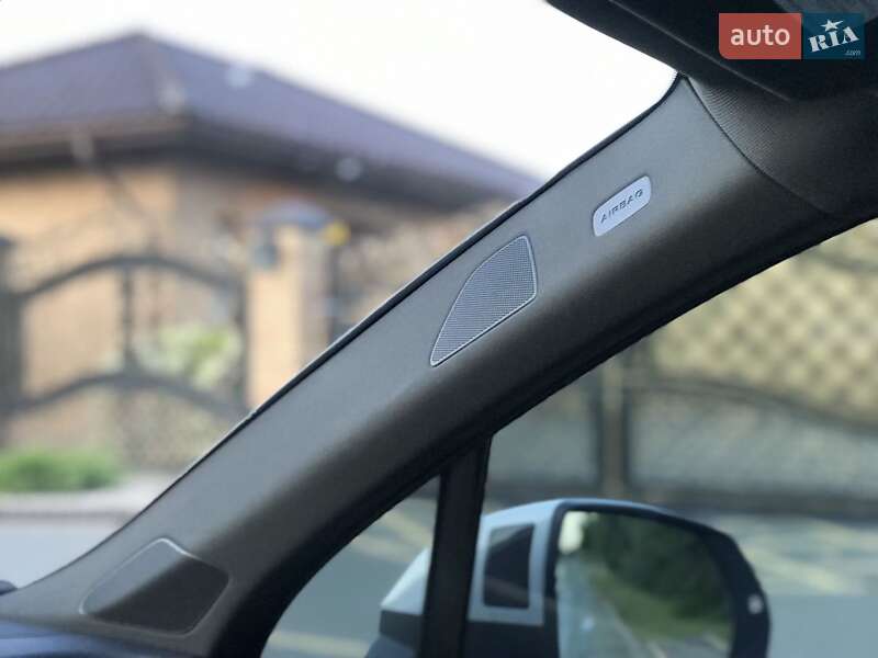 Внедорожник / Кроссовер Audi Q7 2016 в Луцке