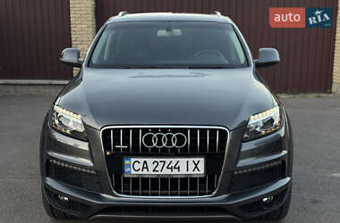 Внедорожник / Кроссовер Audi Q7 2014 в 