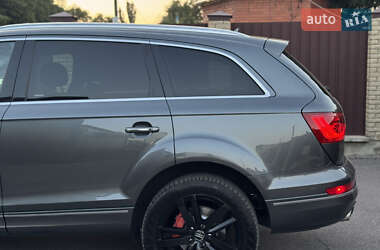 Внедорожник / Кроссовер Audi Q7 2014 в 