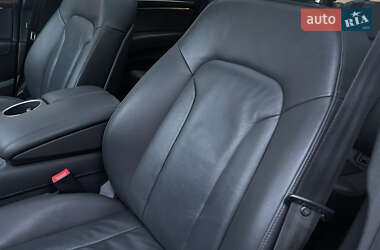 Внедорожник / Кроссовер Audi Q7 2014 в 