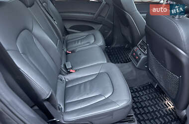 Внедорожник / Кроссовер Audi Q7 2014 в 