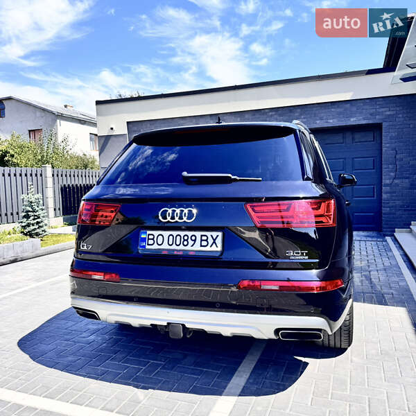 Внедорожник / Кроссовер Audi Q7 2017 в Тернополе