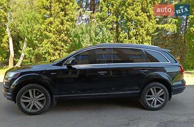 Внедорожник / Кроссовер Audi Q7 2014 в 