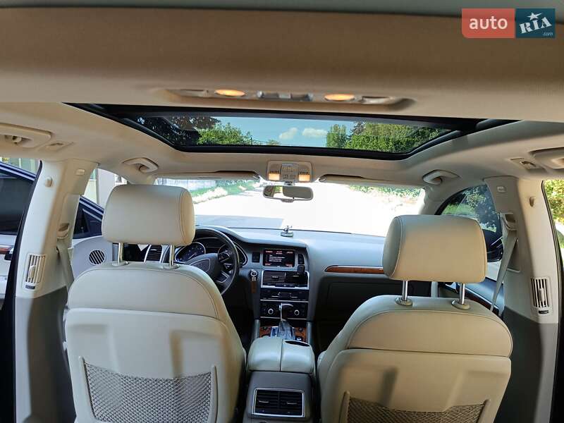 Внедорожник / Кроссовер Audi Q7 2014 в Ровно