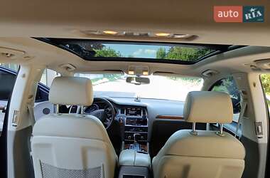 Внедорожник / Кроссовер Audi Q7 2014 в 