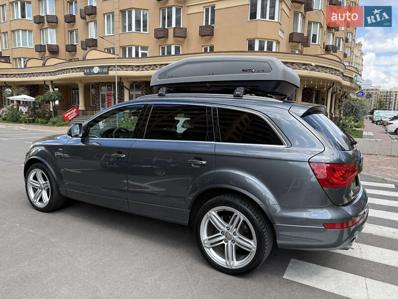 Внедорожник / Кроссовер Audi Q7 2012 в Киеве