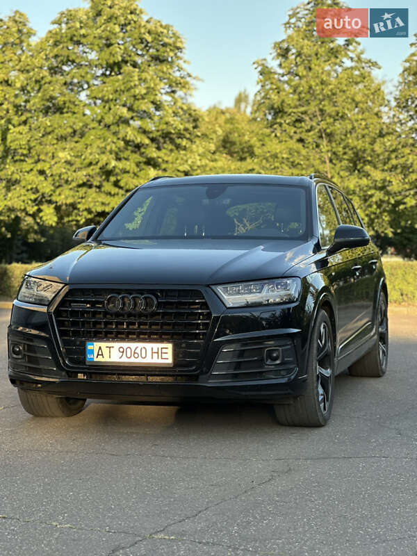 Audi Q7 2015