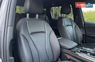 Внедорожник / Кроссовер Audi Q7 2021 в 