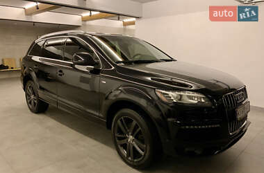 Внедорожник / Кроссовер Audi Q7 2013 в 