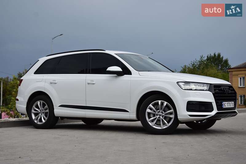 Позашляховик / Кросовер Audi Q7 2019 в Львові