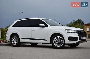 Внедорожник / Кроссовер Audi Q7 2019 в 