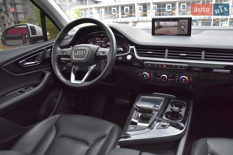 Позашляховик / Кросовер Audi Q7 2019 в Львові