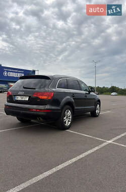 Внедорожник / Кроссовер Audi Q7 2007 в 