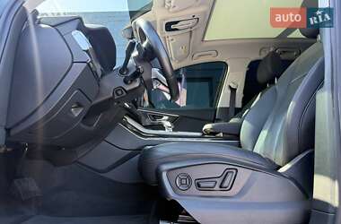 Внедорожник / Кроссовер Audi Q7 2020 в 