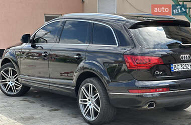 Внедорожник / Кроссовер Audi Q7 2014 в 