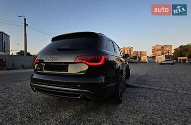Внедорожник / Кроссовер Audi Q7 2013 в 