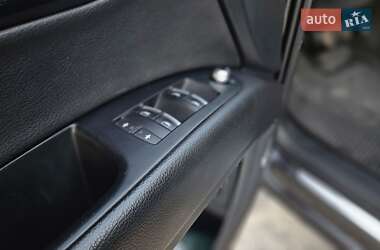 Внедорожник / Кроссовер Audi Q7 2013 в 