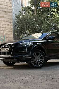 Внедорожник / Кроссовер Audi Q7 2013 в 