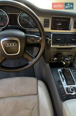 Внедорожник / Кроссовер Audi Q7 2008 в 