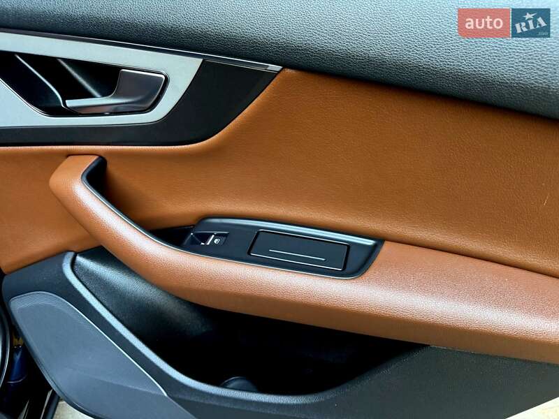 Внедорожник / Кроссовер Audi Q7 2016 в Хмельницком
