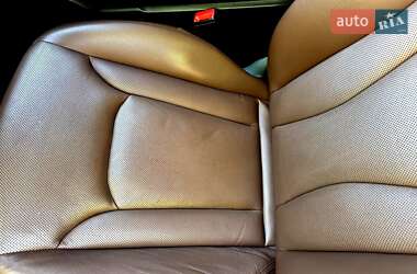 Внедорожник / Кроссовер Audi Q7 2016 в 