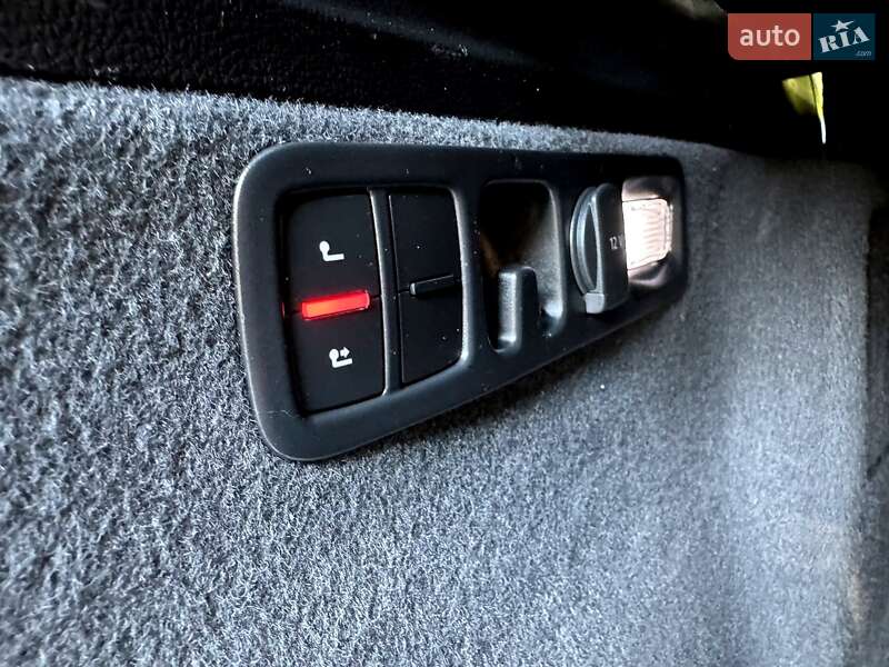 Внедорожник / Кроссовер Audi Q7 2016 в Хмельницком