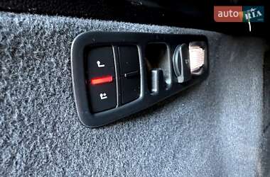 Внедорожник / Кроссовер Audi Q7 2016 в 