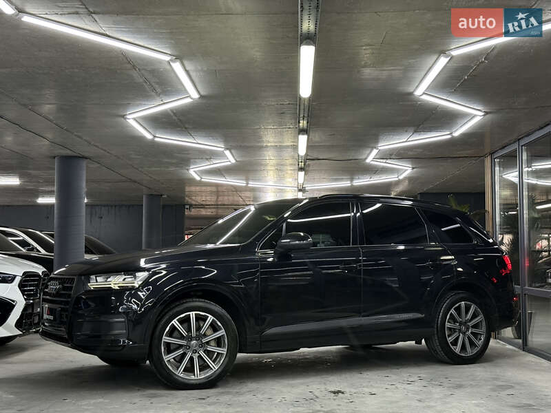 Внедорожник / Кроссовер Audi Q7 2016 в Одессе