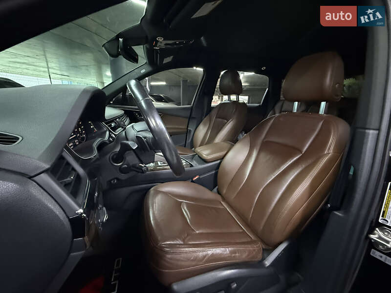 Внедорожник / Кроссовер Audi Q7 2016 в Одессе