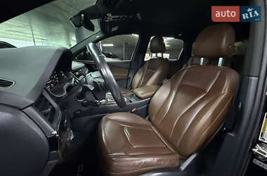 Позашляховик / Кросовер Audi Q7 2016 в 