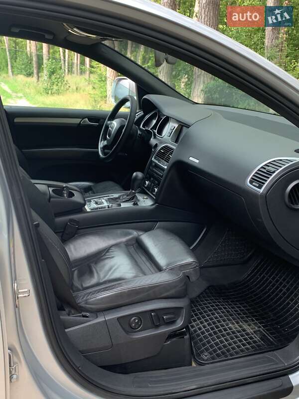 Внедорожник / Кроссовер Audi Q7 2006 в Кременце