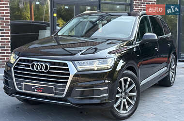 Audi Q7 2015