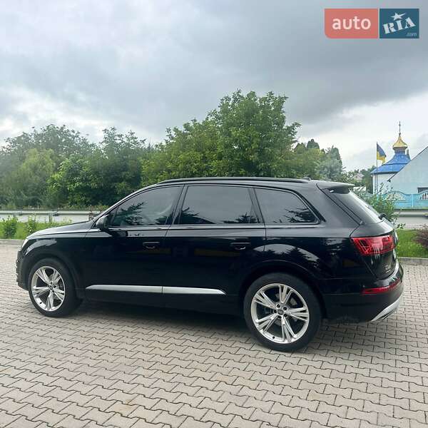 Audi Q7 2015