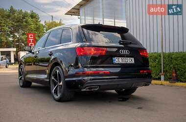 Внедорожник / Кроссовер Audi Q7 2016 в 