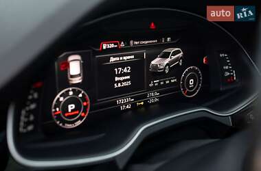 Внедорожник / Кроссовер Audi Q7 2016 в 