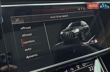 Внедорожник / Кроссовер Audi Q7 2020 в 