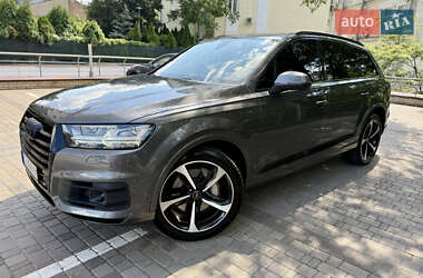 Audi Q7 2018