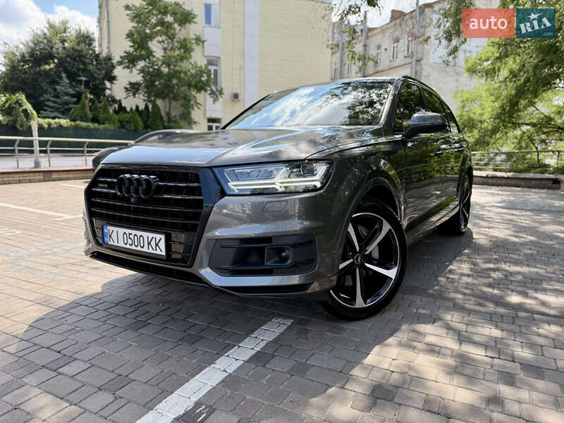 Внедорожник / Кроссовер Audi Q7 2018 в Киеве