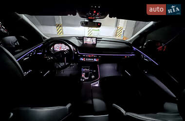 Внедорожник / Кроссовер Audi Q7 2018 в 