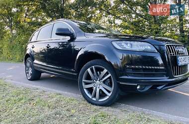 Внедорожник / Кроссовер Audi Q7 2013 в 