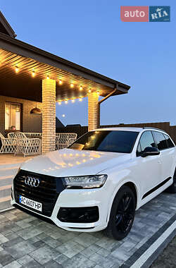 Audi Q7 2017
