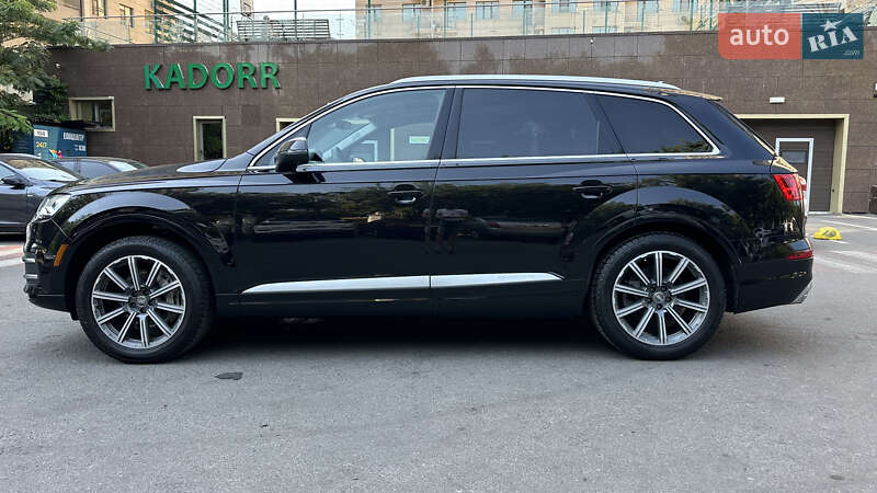 Позашляховик / Кросовер Audi Q7 2017 в Одесі