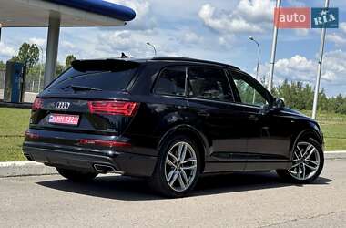 Внедорожник / Кроссовер Audi Q7 2019 в 