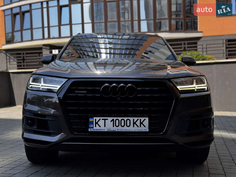 Позашляховик / Кросовер Audi Q7 2018 в Івано-Франківську