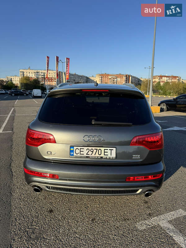 Внедорожник / Кроссовер Audi Q7 2010 в Черновцах