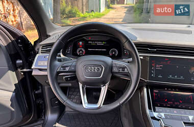 Внедорожник / Кроссовер Audi Q7 2021 в 