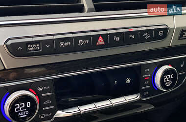 Внедорожник / Кроссовер Audi Q7 2018 в 